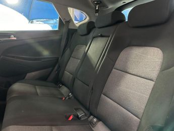 HYUNDAI TUCSON 1.6 GDi SE Nav SUV 5dr Petrol Manual Euro 6 (s/s) (132 ps)