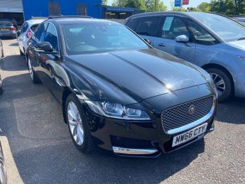 Jaguar XF 2.0d Portfolio Saloon 4dr Diesel Auto Euro 6 (s/s) (180 ps)