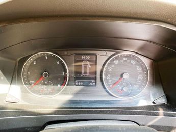 VOLKSWAGEN TRANSPORTER 4 Seat Auto Driver Transfer Disabled Access Vehicle