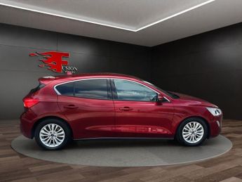 FORD FOCUS 2.0 EcoBlue Titanium Hatchback 5dr Diesel Auto Euro 6 (s/s) (150
