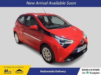 Toyota AYGO 1.0 VVT-i x-play Hatchback 5dr Petrol Manual Euro 6 (71 ps)
