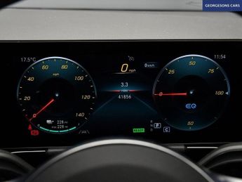 MERCEDES-BENZ EQA EQA 250 66.5kWh AMG Line SUV 5dr Electric Auto (190 ps)