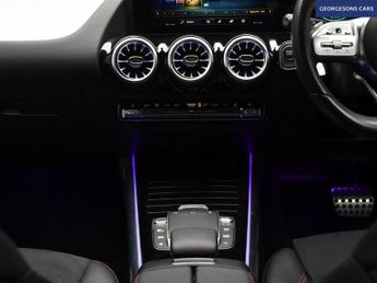 MERCEDES-BENZ EQA EQA 250 66.5kWh AMG Line SUV 5dr Electric Auto (190 ps)