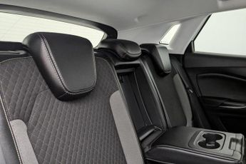 VAUXHALL GRANDLAND X 1.2 Turbo SRi Nav SUV 5dr Petrol Auto Euro 6 (s/s) (130 ps)