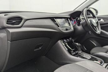 VAUXHALL GRANDLAND X 1.2 Turbo SRi Nav SUV 5dr Petrol Auto Euro 6 (s/s) (130 ps)