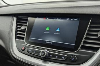 VAUXHALL GRANDLAND X 1.2 Turbo SRi Nav SUV 5dr Petrol Auto Euro 6 (s/s) (130 ps)