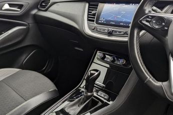 VAUXHALL GRANDLAND X 1.2 Turbo SRi Nav SUV 5dr Petrol Auto Euro 6 (s/s) (130 ps)
