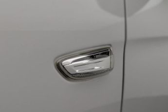 VAUXHALL GRANDLAND X 1.2 Turbo SRi Nav SUV 5dr Petrol Auto Euro 6 (s/s) (130 ps)