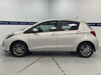 TOYOTA YARIS 1.33 Dual VVT-i Icon Hatchback 5dr Petrol Multidrive S Euro 5 Eu
