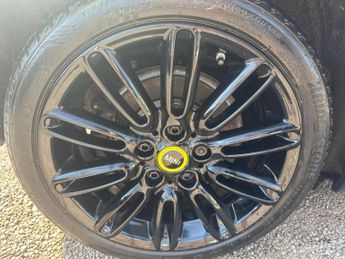 MINI Electric Hatch Cooper SE 32.6kWh Level 2 Hatchback 3dr Electric Auto (184 ps)