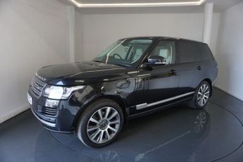 LAND ROVER RANGE ROVER 3.0 TD V6 Vogue SUV 5dr Diesel Auto-2 FORMER KEEPERS FINISHED IN
