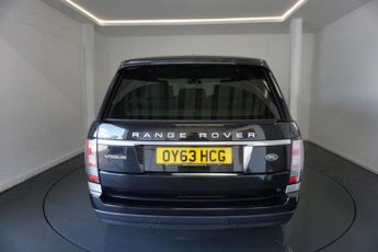 LAND ROVER RANGE ROVER 3.0 TD V6 Vogue SUV 5dr Diesel Auto-2 FORMER KEEPERS FINISHED IN