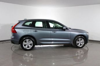 VOLVO XC60 2.0 D4 Momentum SUV 5dr Diesel Auto AWD Euro 6 (s/s) (190 ps)