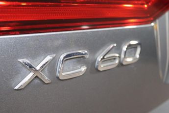 VOLVO XC60 2.0 D4 Momentum SUV 5dr Diesel Auto AWD Euro 6 (s/s) (190 ps)