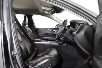 VOLVO XC60 2.0 D4 Momentum SUV 5dr Diesel Auto AWD Euro 6 (s/s) (190 ps)