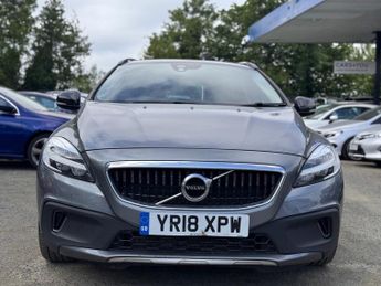 VOLVO V40 CROSS COUNTRY 2.0 D3 Pro Hatchback 5dr Diesel Auto Euro 6 (s/s) (150 ps)