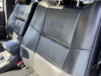 JEEP GRAND CHEROKEE 3.0 V6 CRD Overland SUV 5dr Diesel Auto 4WD Euro 5 (247 bhp)