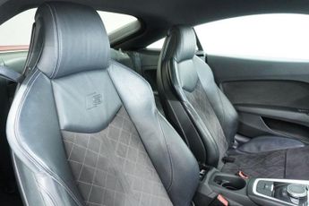 AUDI TT 2.0 TFSI S line  2dr Petrol S Tronic Euro 6 (s/s) (230 ps)