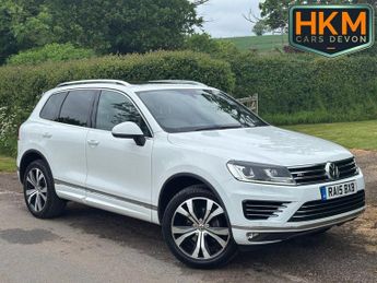 Volkswagen Touareg 3.0 TDI V6 BlueMotion Tech R-Line SUV 5dr Diesel Tiptronic 4WD E