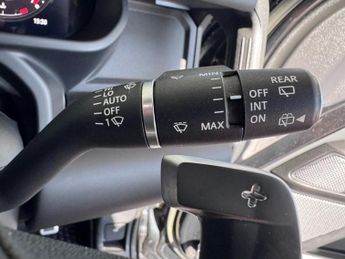 LAND ROVER DEFENDER 5.0 P525 V8 SUV 5dr Petrol Auto 4WD Euro 6 (s/s) (525 ps)