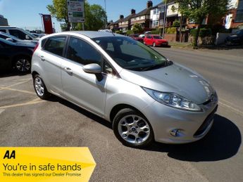 Ford Fiesta 1.25 Zetec Hatchback 5dr Petrol Manual (129 g/km, 81 bhp)
