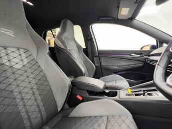 VOLKSWAGEN GOLF 1.5 eTSI MHEV R-Line Hatchback 5dr Petrol Hybrid DSG Euro 6 (s/s