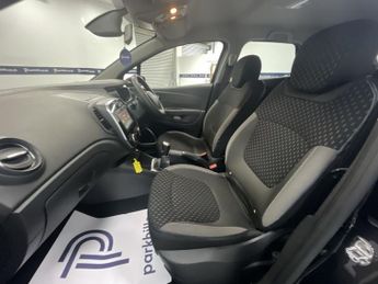 RENAULT CAPTUR 0.9 TCe ENERGY Dynamique Nav SUV 5dr Petrol Manual Euro 6 (s/s) 
