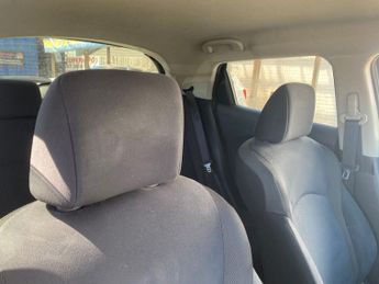 NISSAN JUKE 1.6 n-tec SUV 5dr Petrol Manual Euro 5 (17in Alloy) (117 ps)