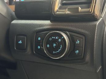 FORD RANGER 2.0 EcoBlue Wildtrak Pickup Double Cab 4dr Diesel Auto 4WD Euro 