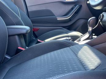 FORD FIESTA 1.0T EcoBoost Titanium Hatchback 5dr Petrol Auto Euro 6 (s/s) (1