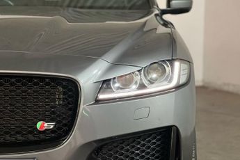 JAGUAR F-PACE 3.0 D300 V6 S SUV 5dr Diesel Auto AWD Euro 6 (s/s) (300 ps) Touc