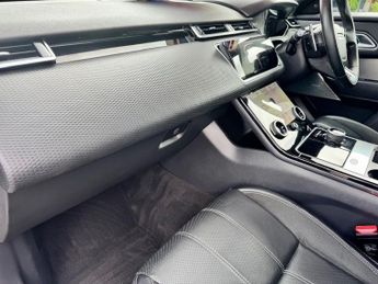 LAND ROVER RANGE ROVER VELAR 2.0 D180 R-Dynamic SE SUV 5dr Diesel Auto 4WD Euro 6 (s/s) (180 