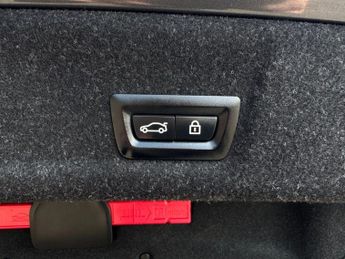 BMW 3 SERIES 2.0 320i M Sport Saloon 4dr Petrol Auto xDrive Euro 6 (s/s) (184