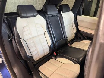 LAND ROVER RANGE ROVER SPORT 4.4 SD V8 Autobiography Dynamic SUV 5dr Diesel Auto 4WD Euro 6 (