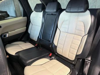LAND ROVER RANGE ROVER SPORT 4.4 SD V8 Autobiography Dynamic SUV 5dr Diesel Auto 4WD Euro 6 (