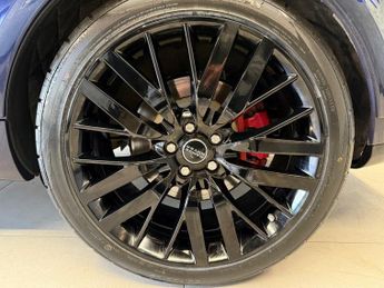 LAND ROVER RANGE ROVER SPORT 4.4 SD V8 Autobiography Dynamic SUV 5dr Diesel Auto 4WD Euro 6 (