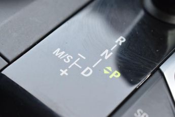 BMW 3 SERIES 2.0 320d MHT M Sport Saloon 4dr Diesel Hybrid AUTO 19in Alloy Wh