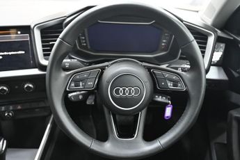 AUDI A1 1.0 TFSI 25 Sport Sportback 5dr Petrol S Tronic Euro 6 (s/s) (95