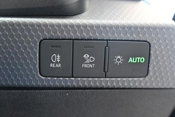 AUDI A1 1.0 TFSI 25 Sport Sportback 5dr Petrol S Tronic Euro 6 (s/s) (95