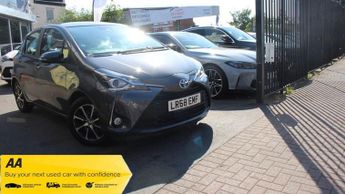 Toyota Yaris 1.5 VVT-h Icon Tech Hatchback 5dr Petrol Hybrid E-CVT Euro 6 (s/