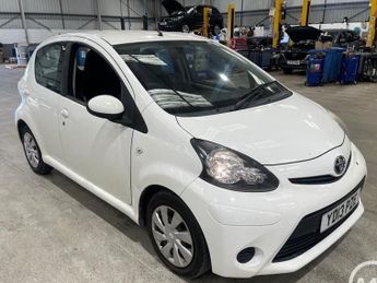 Toyota AYGO 1.0 VVT-i Ice Hatchback 5dr Petrol Manual Euro 5 (67 ps)