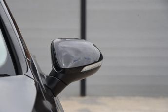 VOLKSWAGEN PASSAT 1.6 TDI SE Saloon 4dr Diesel DSG Euro 6 (s/s) (120 ps)