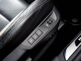 CITROEN DS5 2.0 h e-HDi Airdream DSport Hatchback 5dr Diesel Hybrid EGS6 4WD