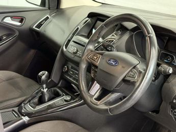 FORD FOCUS 1.0T EcoBoost Titanium Hatchback 5dr Petrol Manual Euro 6 (s/s) 