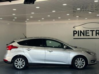 FORD FOCUS 1.0T EcoBoost Titanium Hatchback 5dr Petrol Manual Euro 6 (s/s) 