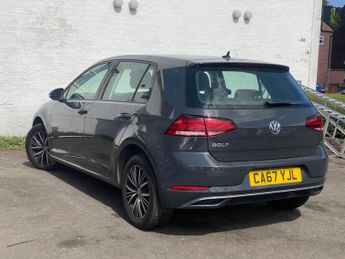 VOLKSWAGEN GOLF 1.6 TDI SE Nav Hatchback 5dr Diesel Manual Euro 6 (s/s) (115 ps)