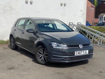 VOLKSWAGEN GOLF 1.6 TDI SE Nav Hatchback 5dr Diesel Manual Euro 6 (s/s) (115 ps)