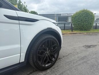 LAND ROVER RANGE ROVER EVOQUE 2.0 TD4 HSE Dynamic SUV 5dr Diesel Auto 4WD Euro 6 (s/s) (180 ps