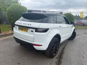 LAND ROVER RANGE ROVER EVOQUE 2.0 TD4 HSE Dynamic SUV 5dr Diesel Auto 4WD Euro 6 (s/s) (180 ps