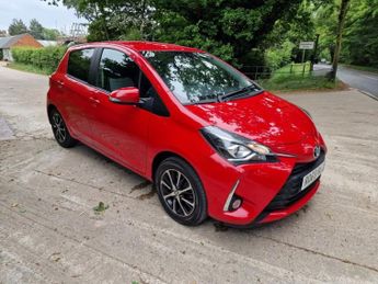 Toyota Yaris 1.5 VVT-i Icon Tech Hatchback 5dr Petrol Manual Euro 6 (111 ps)